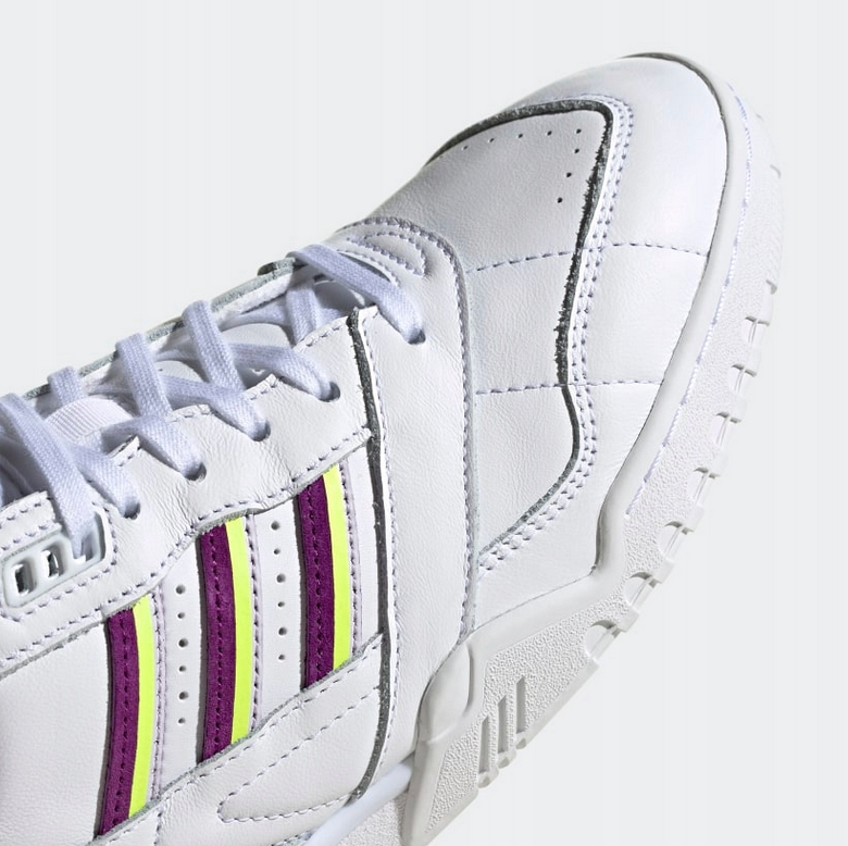 Adidas AR Trainer blanches avec bandes violettes et jaunes