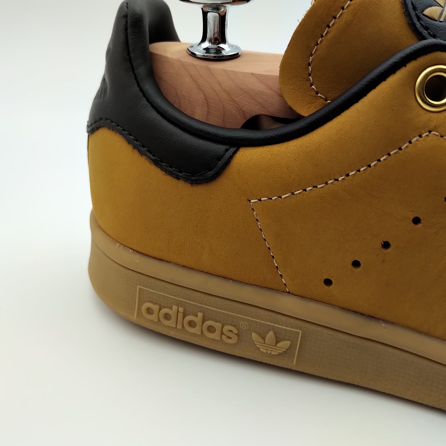 Adidas Stan Smith couleur camel style hivernal