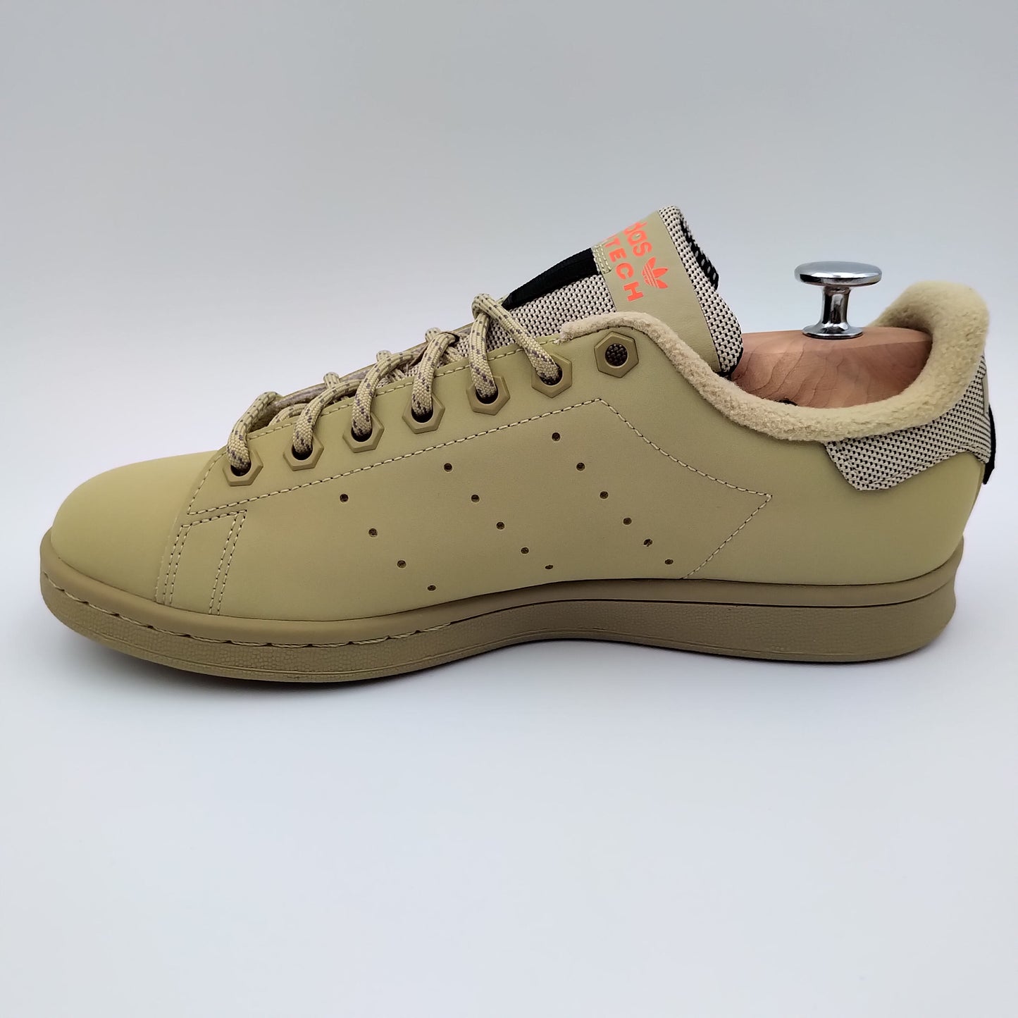 Adidas Stan Smith édition limitée Aditech