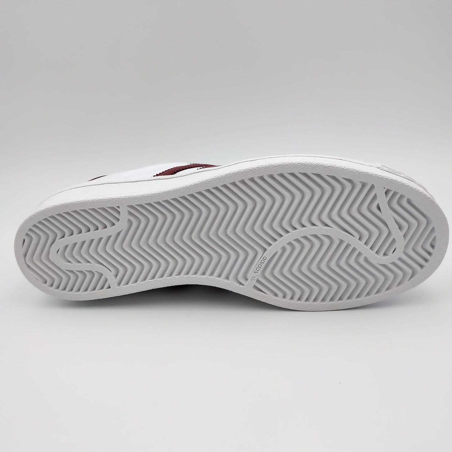 Adidas Superstar cuir blanc et bandes bordeaux