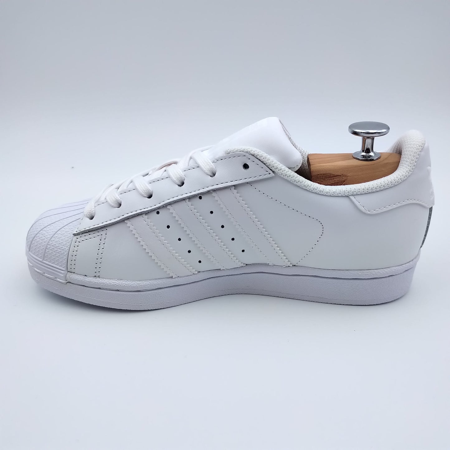 Adidas Superstar blanche intégrale