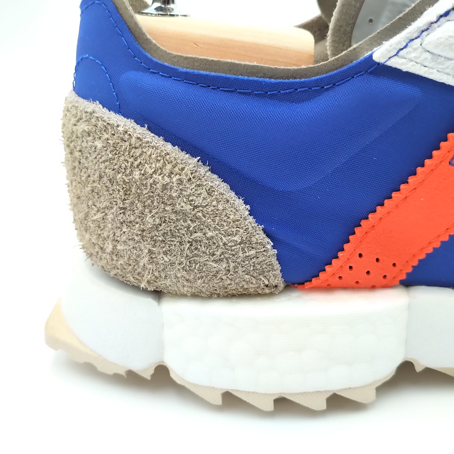 Adidas SL7600 bleu et grise avec bandes rouges