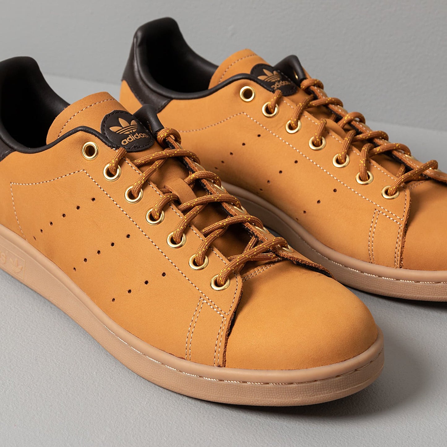 Adidas Stan Smith couleur camel style hivernal
