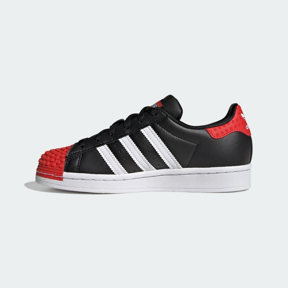 Adidas Superstar édition limitée LEGO noir et rouge