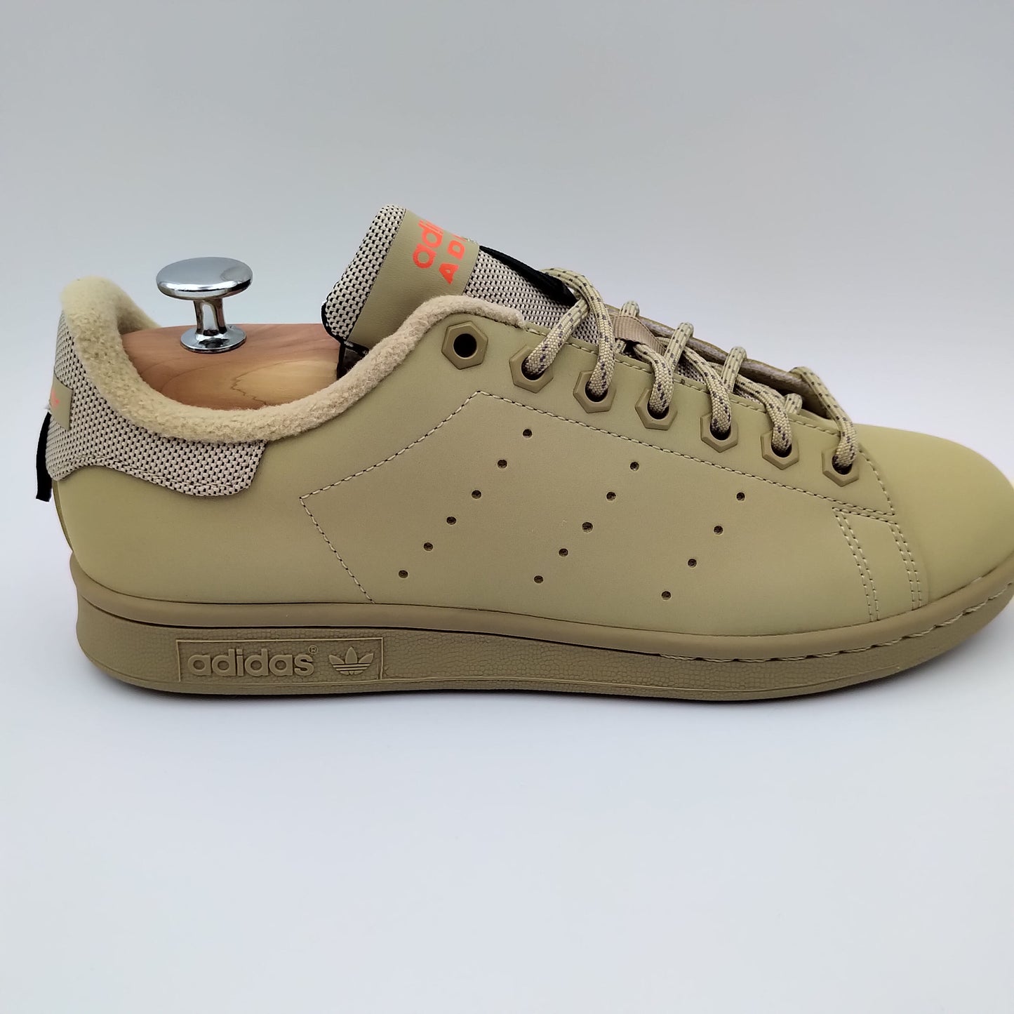 Adidas Stan Smith édition limitée Aditech