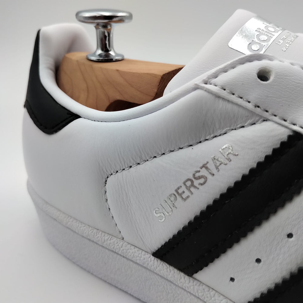 Adidas Superstar Metal Toe cuir blanc et coquille argentée