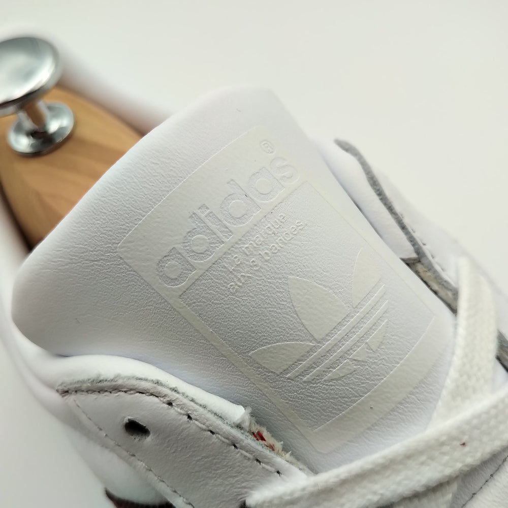 Adidas Superstar cuir blanc et bandes bordeaux