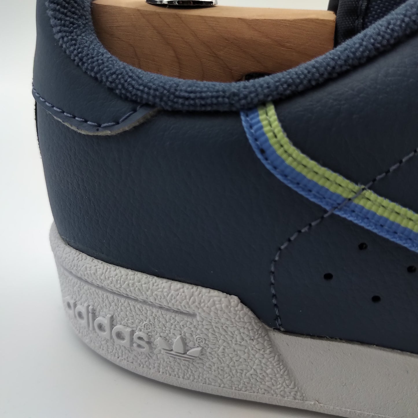 Adidas Continental 80 grise foncée