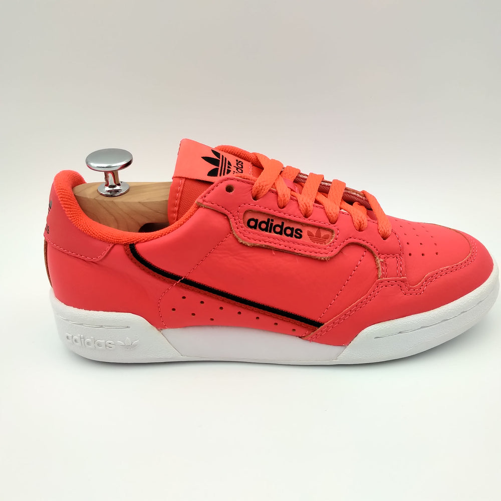 Adidas Continental 80 fuchsia avec bandes noir et rouge