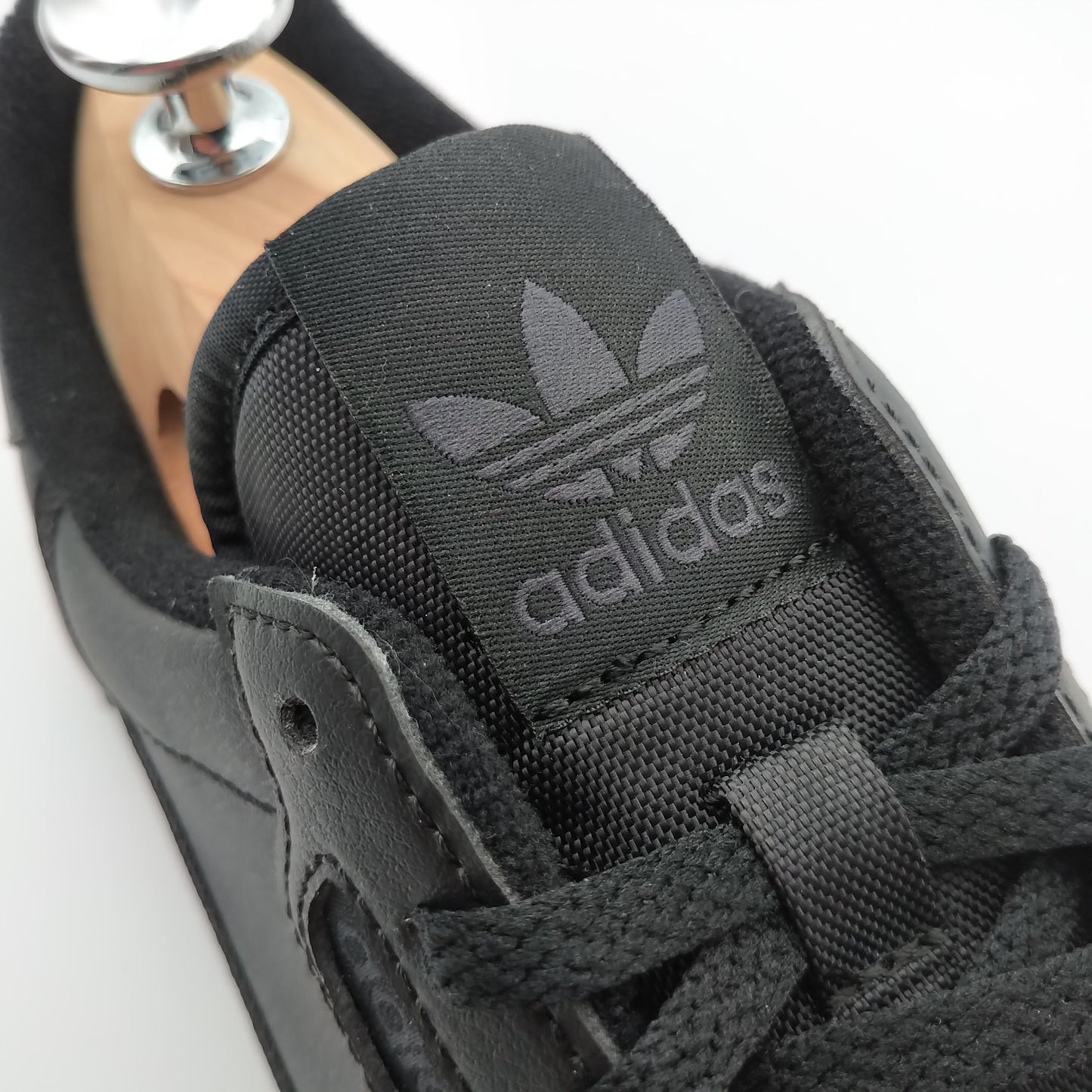 Adidas Continental 80 cuir noir intégral