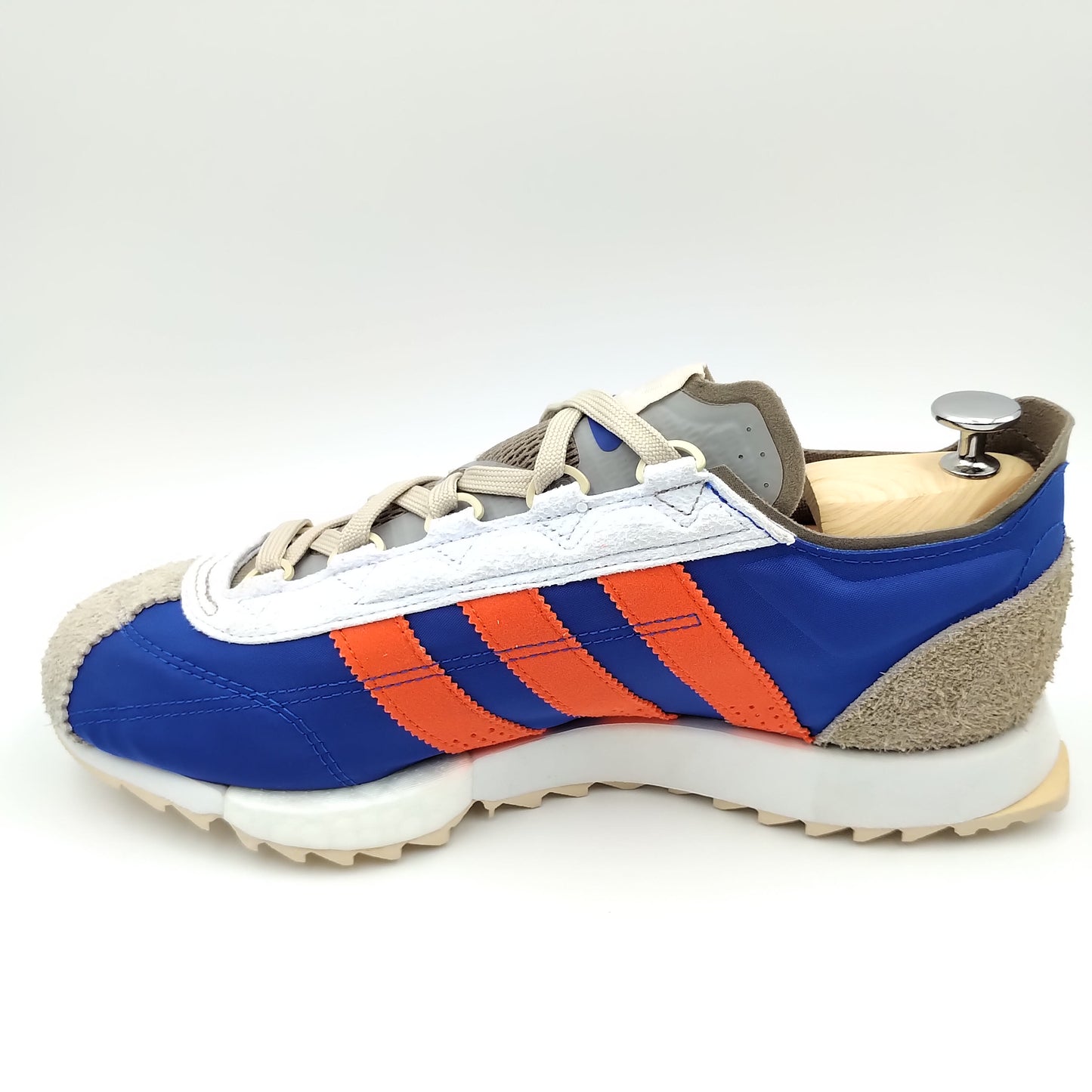 Adidas SL7600 bleu et grise avec bandes rouges