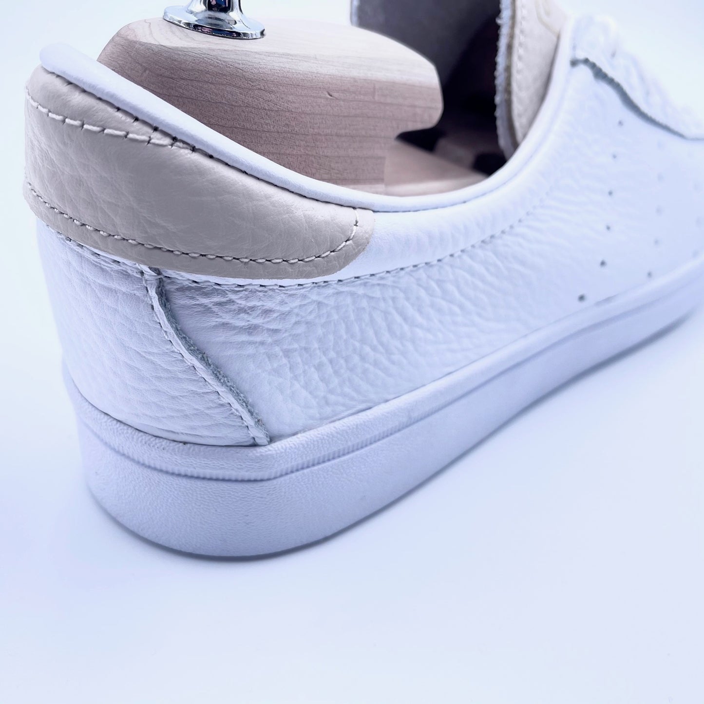 Adidas Lacombe en cuir blanc